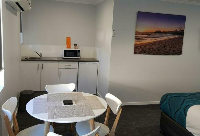 חדר דלוקס לשלושה, Wynnum Anchor Motel