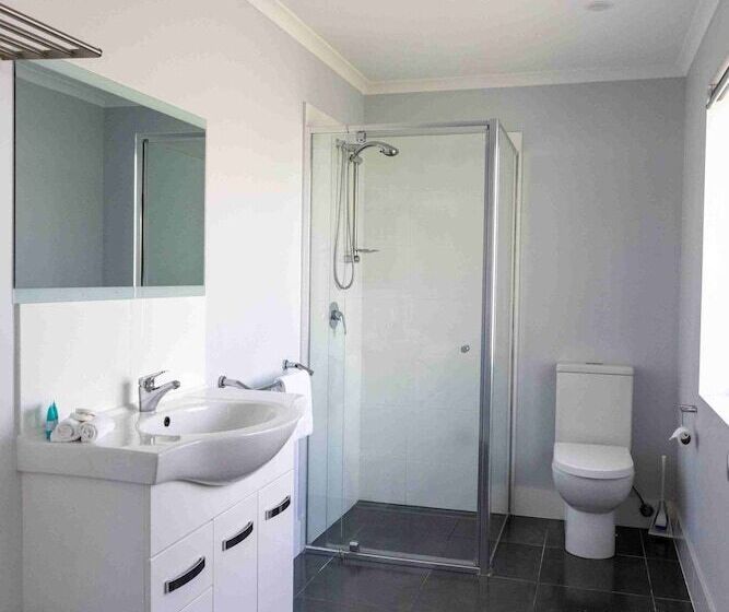 חדר דלוקס לשלושה, Wynnum Anchor Motel