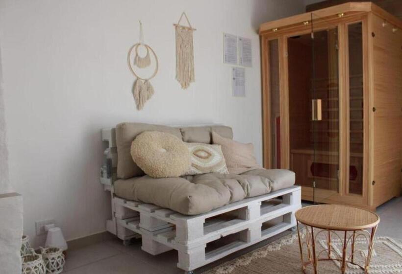 Четырехместный Номер Стандарт, Dimora Giulia, Luxury Suite And Spa