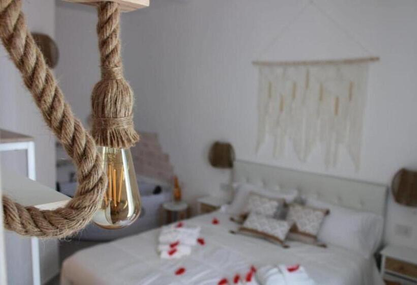 4인용 스탠다드 룸, Dimora Giulia, Luxury Suite And Spa