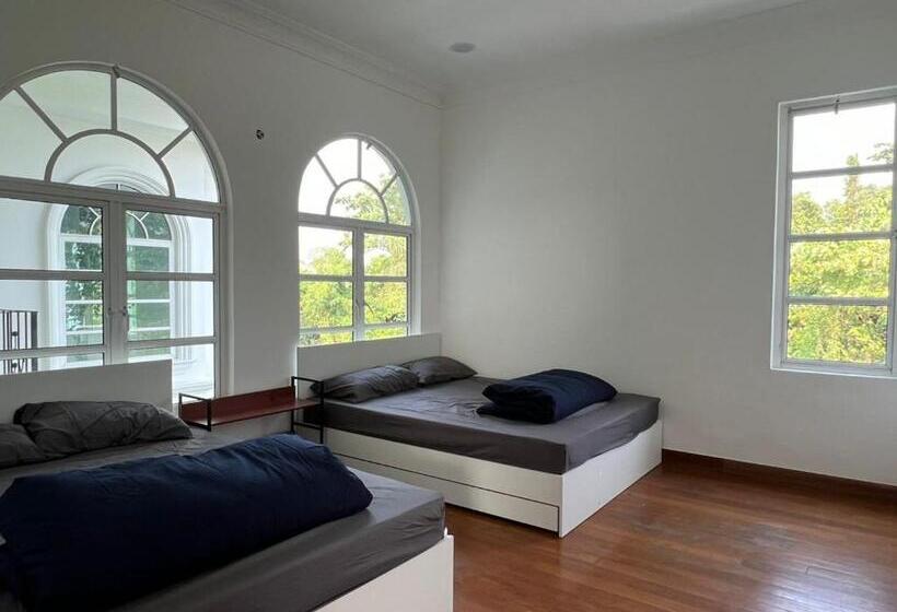 Четырехместный Номер Deluxe, Degarden House Klang