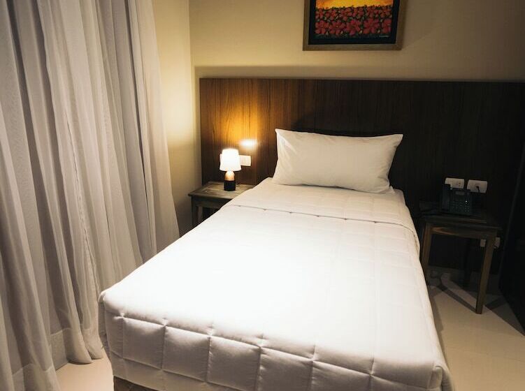 غرفة قياسية فردية, Zielo