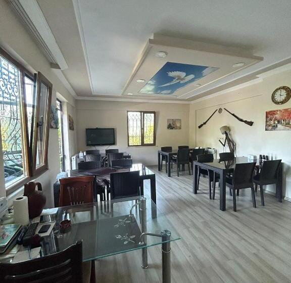 バルコニー付き１ベッドルームアパートメント, Sumgayit Apart