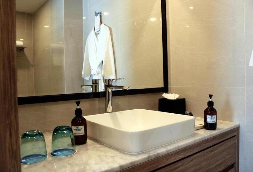 חדר סופריור, 普吉岛拉威温德姆 Yyc旅游优选酒店 Wyndham Rawai Phuket Yyc Travel Preferred