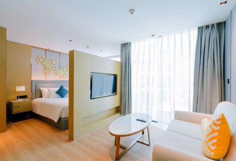 חדר דלוקס, 普吉岛拉威温德姆 Yyc旅游优选酒店 Wyndham Rawai Phuket Yyc Travel Preferred