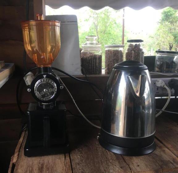 带共用浴室的标准房间, สวนบ้านนอก Suanbaannoak