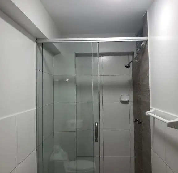 スタンダードルーム, Hostal ñan Tika