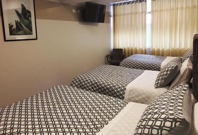 スタンダードトリプルルーム, Hostal ñan Tika