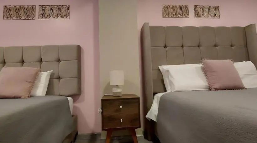 ファミリールーム, Hostal ñan Tika