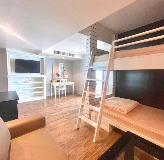 オーシャンビュースタンダードルーム, Ocean Breeze Inn   Beach Front