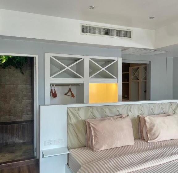 Номер Deluxe, Ocean Breeze Inn   Beach Front