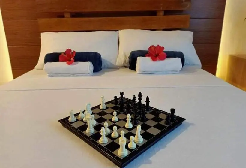 Deluxe room with river view, Gbu Loboc River Guesthouse