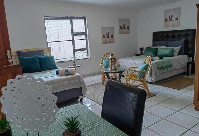 חדר סטנדרט נוף לגינה, Kono Kono Guesthouse