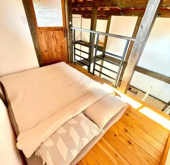 ファミリールーム, Wood Be Good Inn
