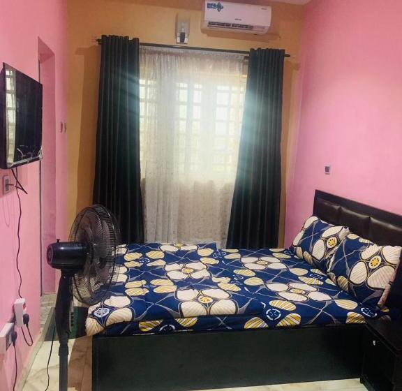 اتاق استاندارد, Vicaries Royal