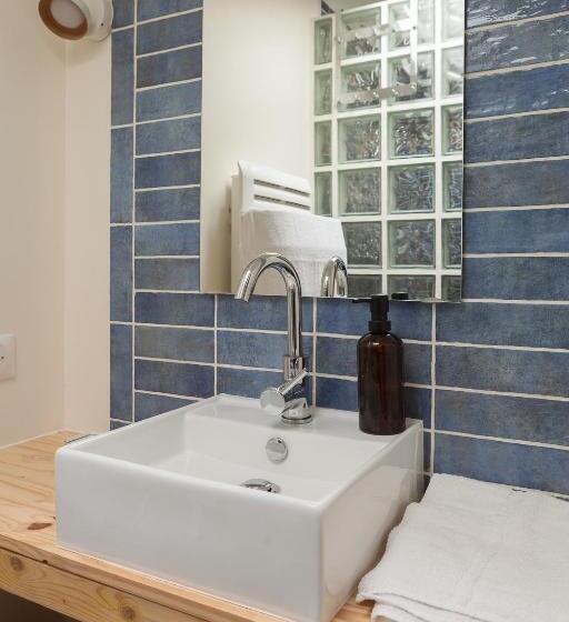 חדר משפחתי נוף לגינה, Xibouette