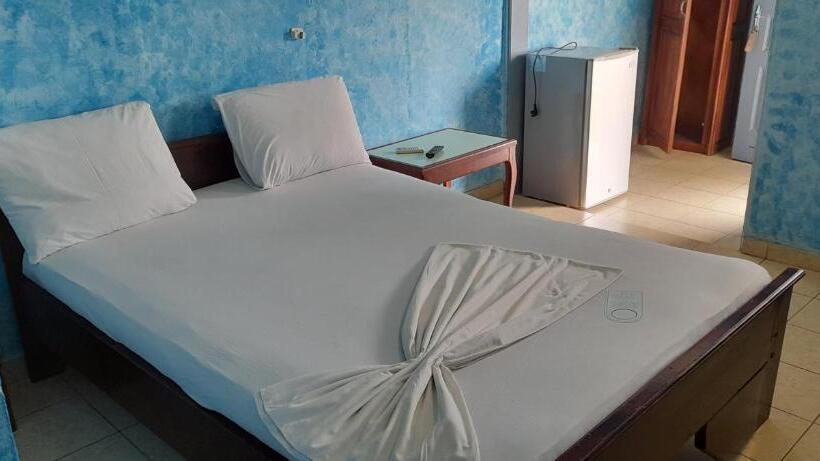 基本间, Chezlibama