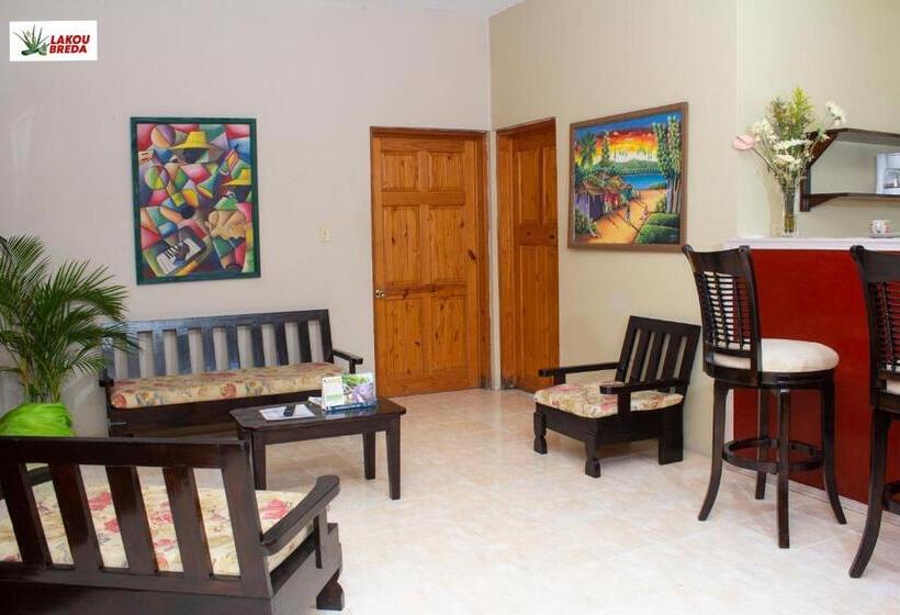 Suite with Terrace, Lakou Breda