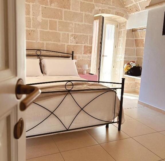 غرفة ديلوكس ثلاثية, La Vetrana Rooms By Jdvacanze