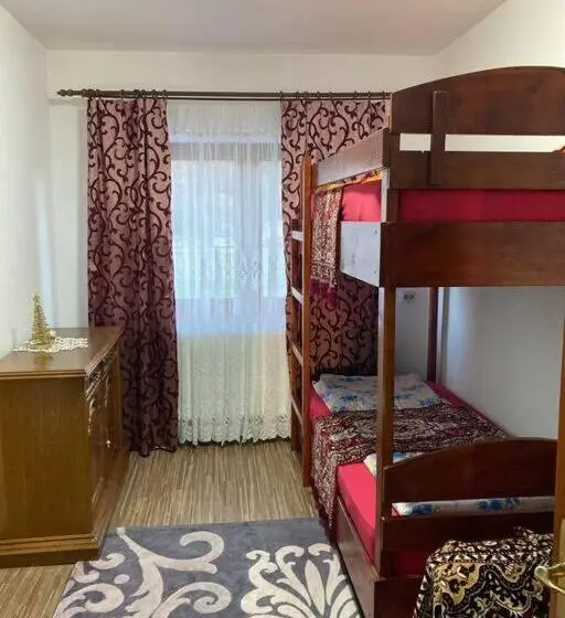 １ベッドルームハウス, Trai Bun In Maramures