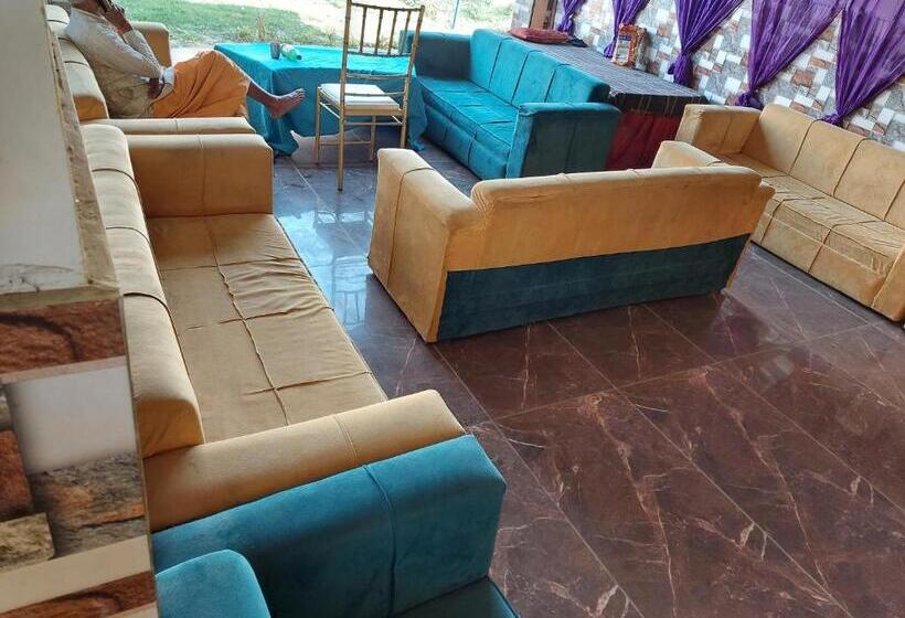 Стандартный Номер Кровать Кинг, Sanjay Resort And