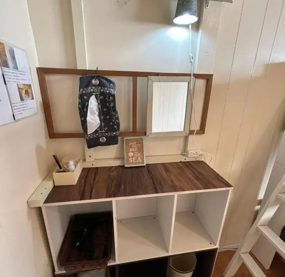スタンダード4人部屋, ホロホロバイライフタイム