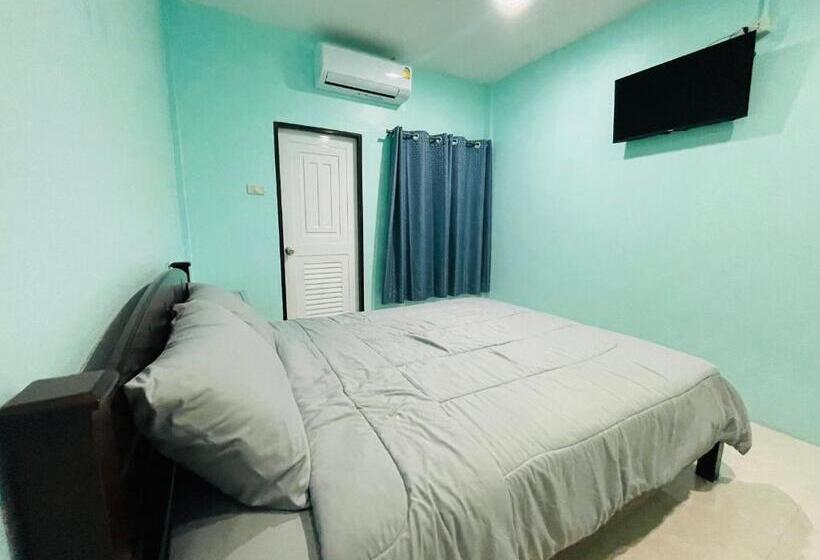 اتاق لوکس, Nun Guest House