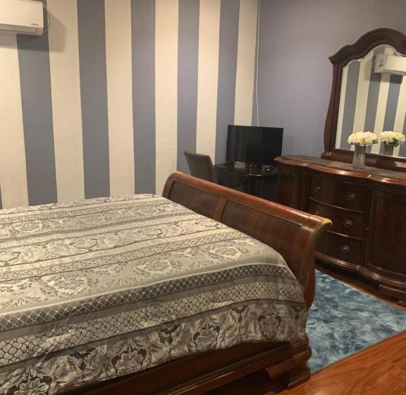 اتاق استاندارد, Quiet Haven