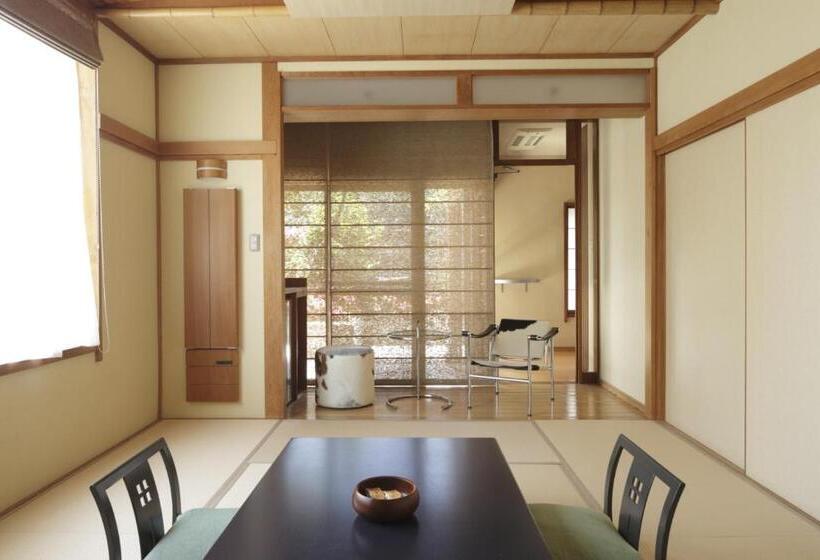 スタンダード4人部屋, 御宿うおき