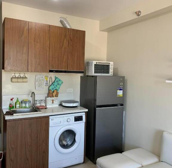 Monolocale Standard, Chad S Staycation