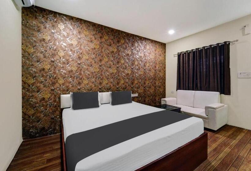 Трехместный Номер Классика, Collection O Vnr Hotel And Resort