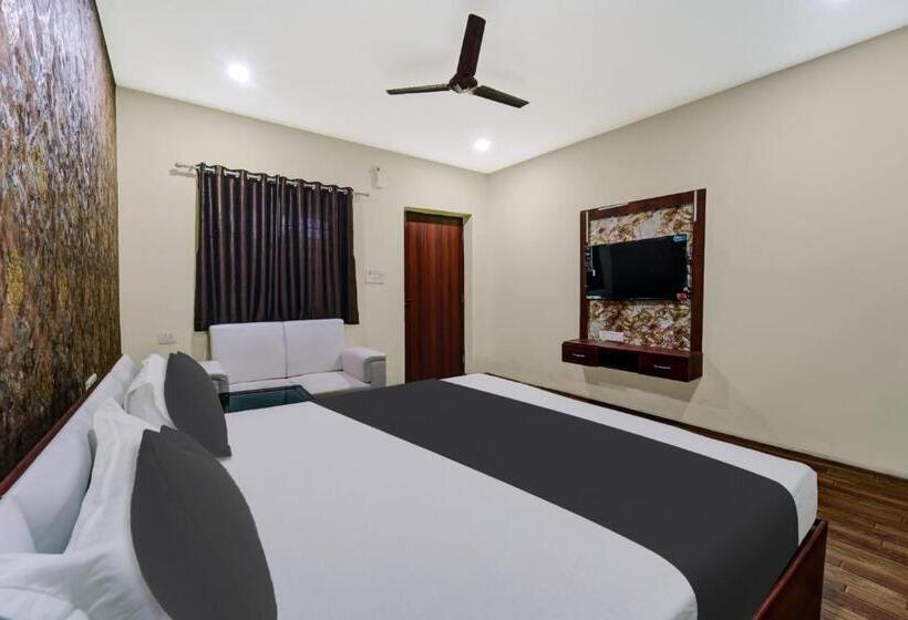 Трехместный Номер Классика, Collection O Vnr Hotel And Resort