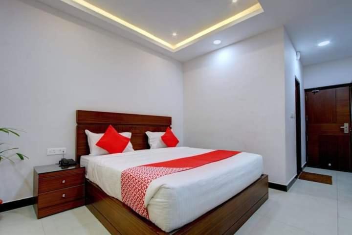 デラックススタジオ, Le Castle