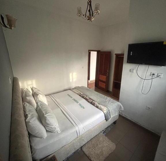 آپارتمان 1 خوابه, Segmad