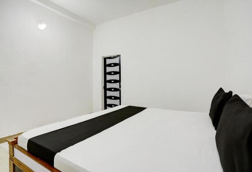 Трехместный Номер Классика, Oyo Flagship Hotel Dimna Lake