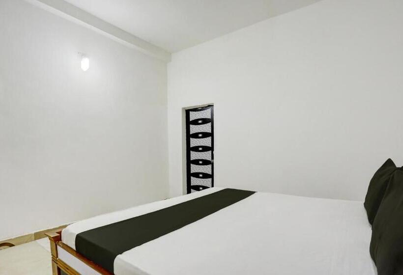 Трехместный Номер Классика, Oyo Flagship Hotel Dimna Lake
