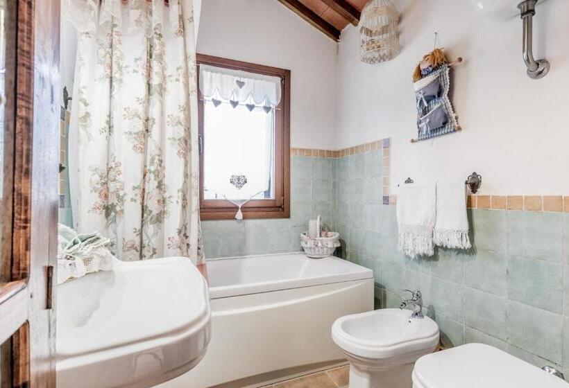 Номер Deluxe с Балконом, La Candelora Alle Porte Di Roma