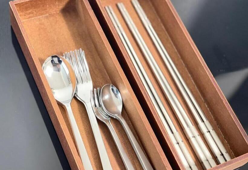 Deluxe room with river view, Cocostay銀山町リバーサイド,cocostay Kanayamacho Riverside, Great Location River View 5 Min Walk From The Near