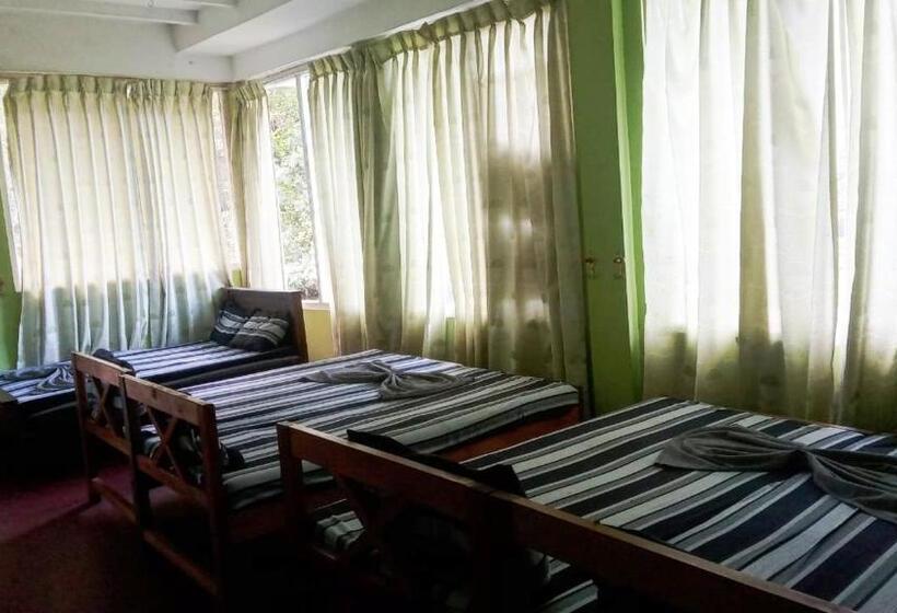 חדר משפחתי דלוקס, Riverston Hub