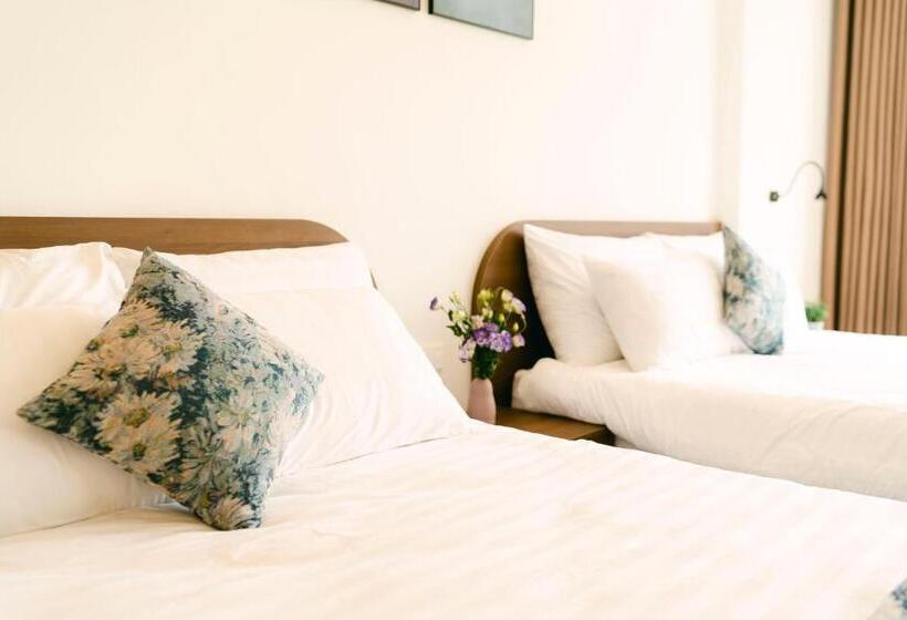 اتاق لوکس, Lộc Nguyên