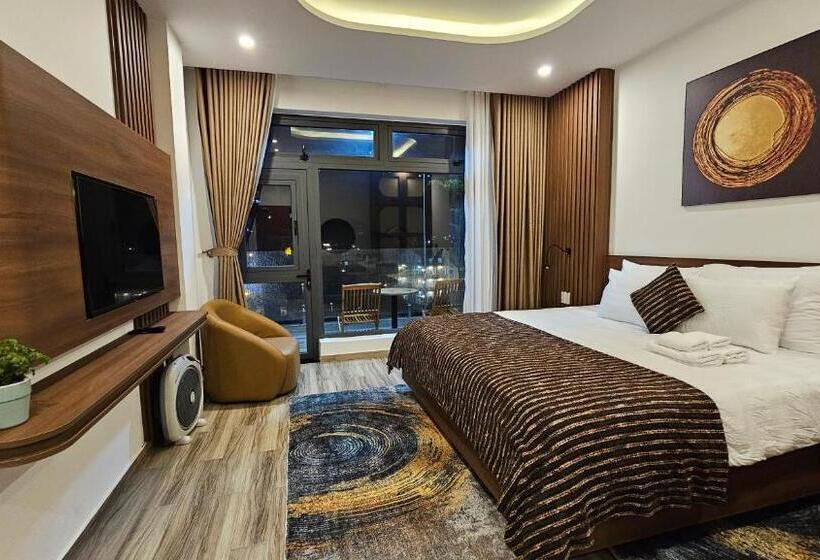 اتاق استاندارد با تخت بزرگ, Lộc Nguyên