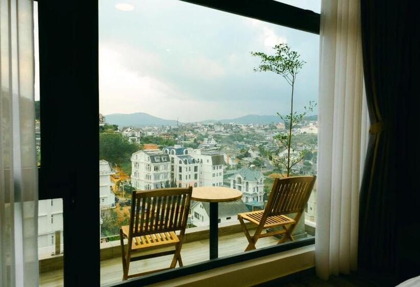 اتاق استاندارد با تخت بزرگ, Lộc Nguyên