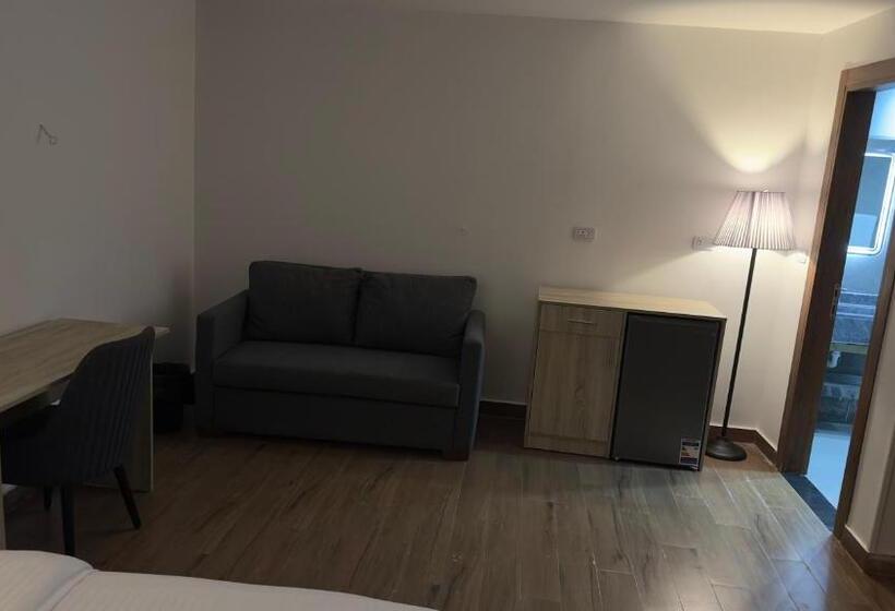 استودیو خانوادگی, لوكاندة الحصري أكتوبر Motel Elhosary