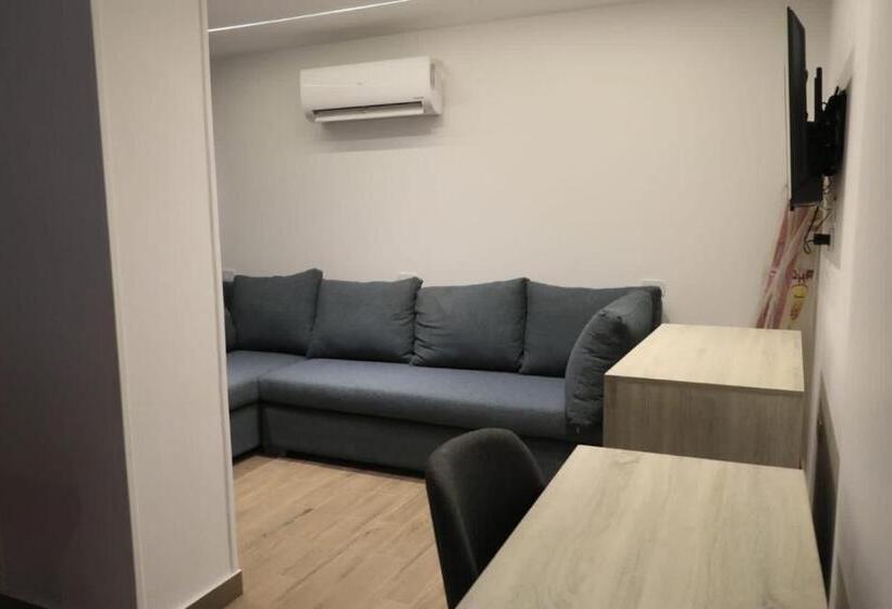 استودیوی لوکس, لوكاندة الحصري أكتوبر Motel Elhosary