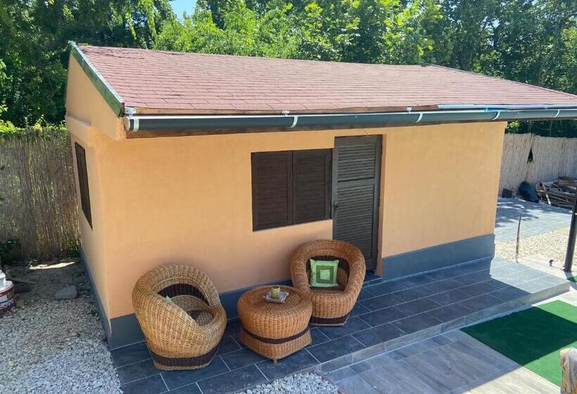 带大床的标准间, Babér Apartmanház Balatonakarattya