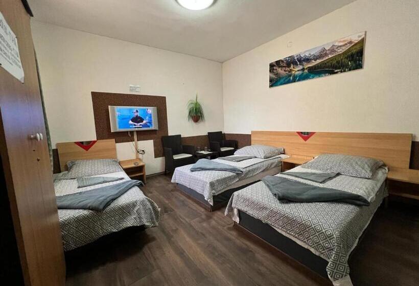 Номер Стандарт Трехместный, Family S.e.t