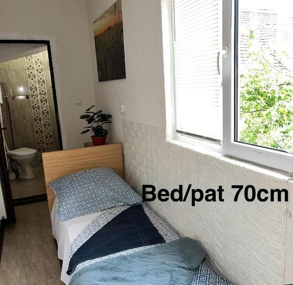 Номер Стандарт Индивидуальный, Family S.e.t