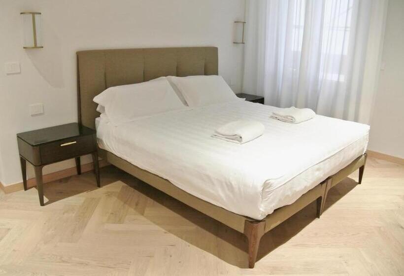 اتاق لوکس, The Old Palace  Luxury Suites Signoria