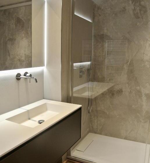 اتاق استاندارد با تخت بزرگ, The Old Palace  Luxury Suites Signoria