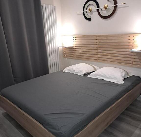 Standard room with outdoor bath, Le Chemin Des Bérands Chambres D Hôtes Renaison